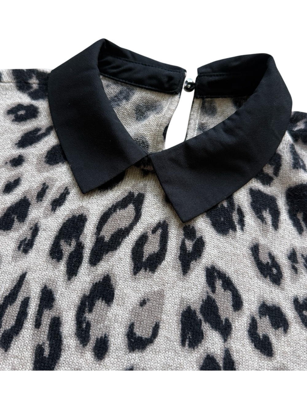 Adrianna Papell 100% Cashmere Leopard Print Collared Layered Hem Sweater XS Cozy - Picture 2 of 9